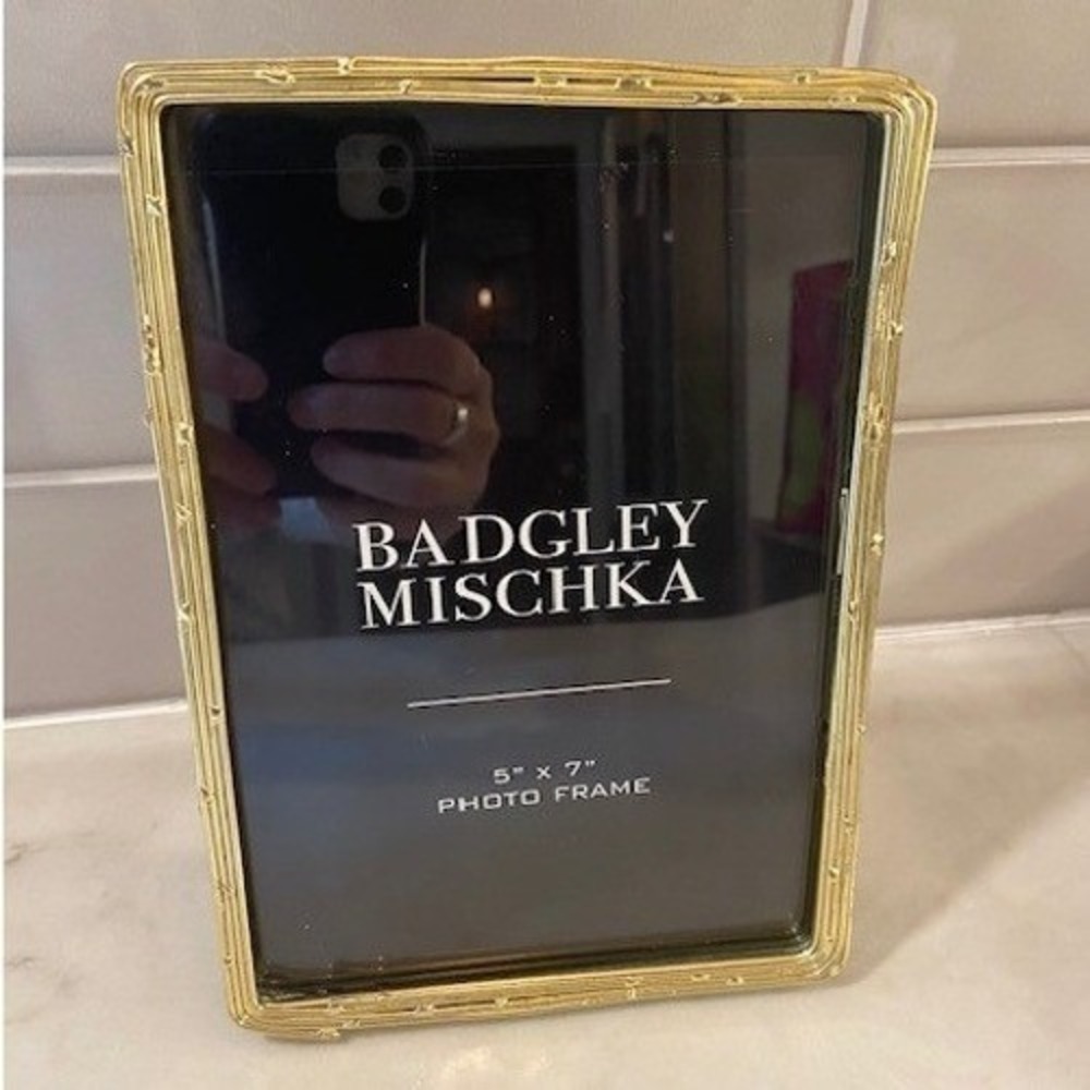 Badgley Mischka Gold Bamboo 5x7 Photo Frame Textured Metal Tabletop Decor